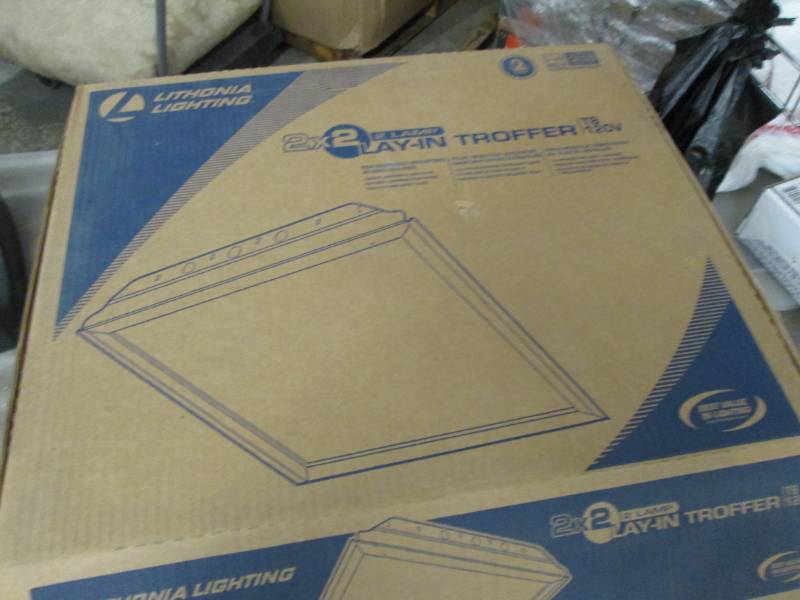 2 Lithonia Lighting 2SP8 G 2 U316 A...