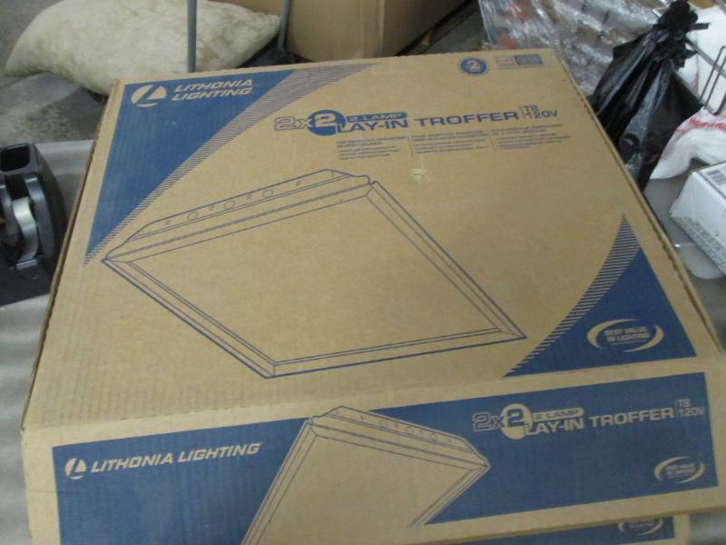2 Lithonia Lighting 2SP8 G 2 U316 A...