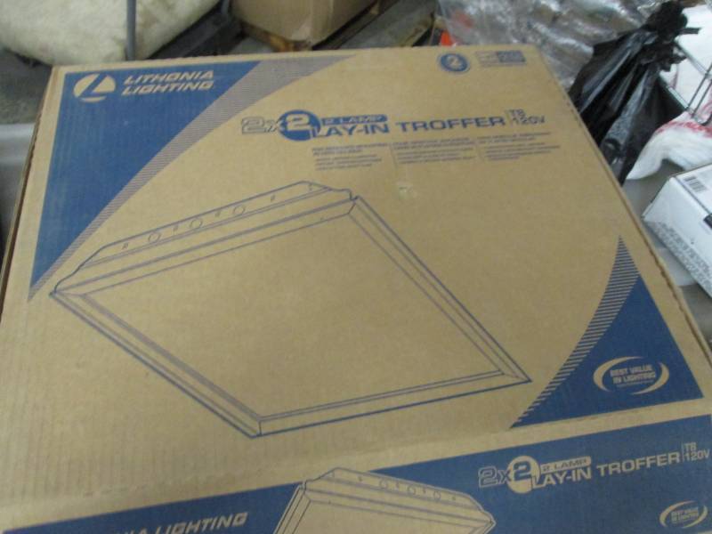 2 Lithonia Lighting 2SP8 G 2 U316 A...