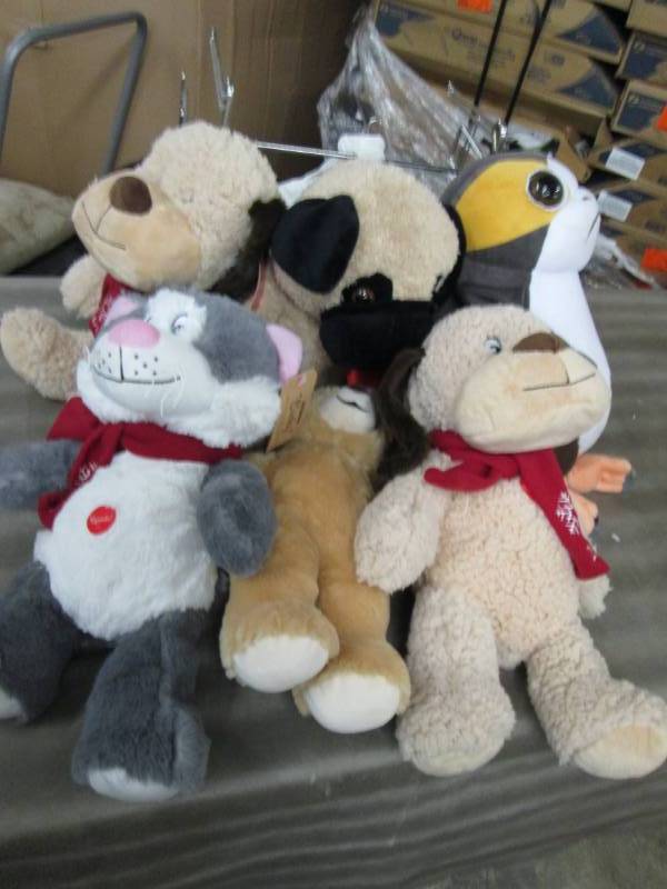 Lot of 6 Assorted Plush...