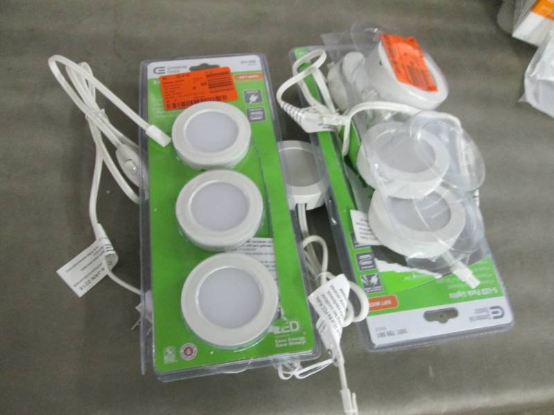 Assorted Commercial Electric Puck L...