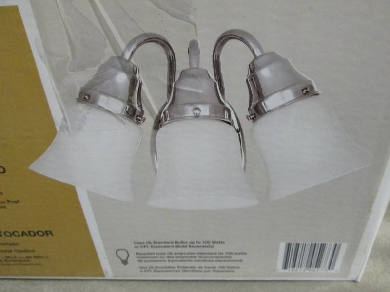 Hampton Bay 3-Light Chrome Bath Lig...
