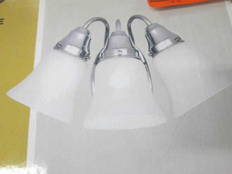 Hampton Bay 3-Light Chrome Bath Lig...