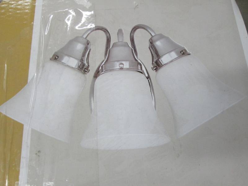 Hampton Bay 3-Light Chrome Bath Lig...