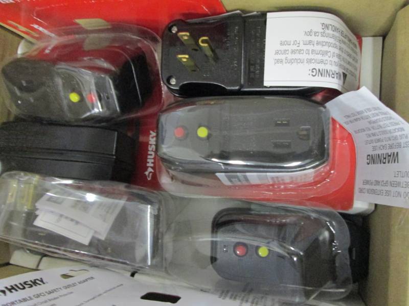 Lot of 6 open box Husky Wall Adapte...