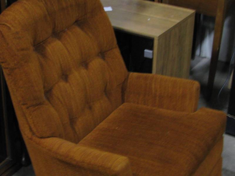 Swivel Rocker