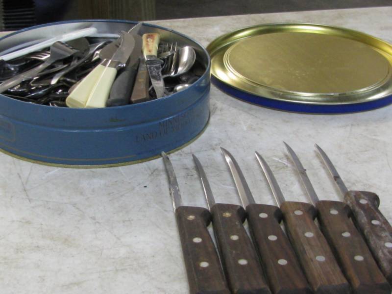 Flatware & Knives