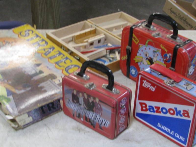 Lunch Boxes