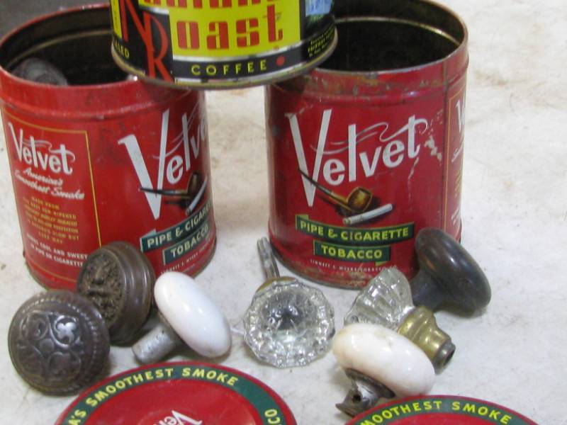 Tobacco Cans