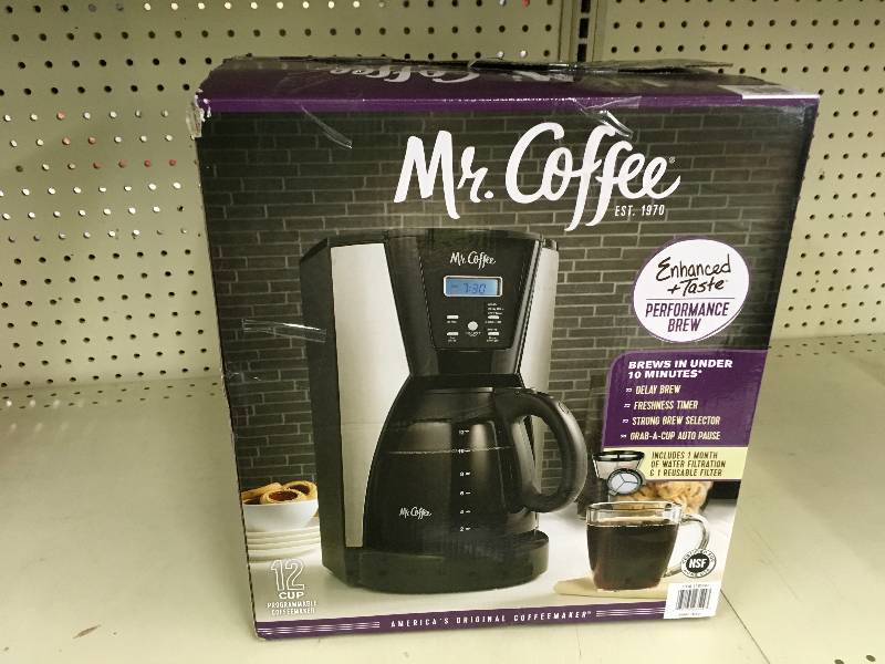 lot 241 image: Mr. Coffee, Retail $29.99