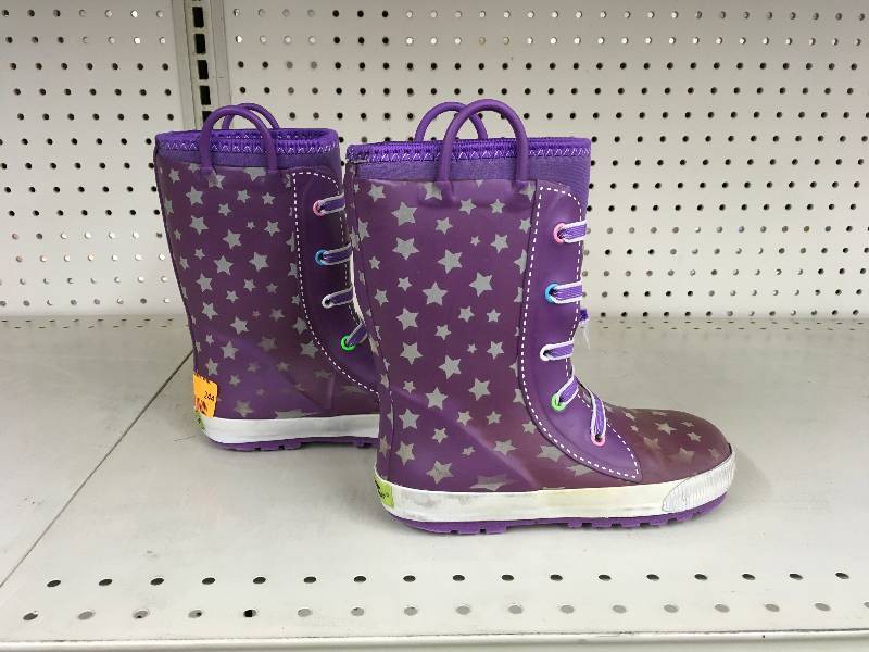 lot 244 image: Western Chief Kids Boot, Retail $19.99
