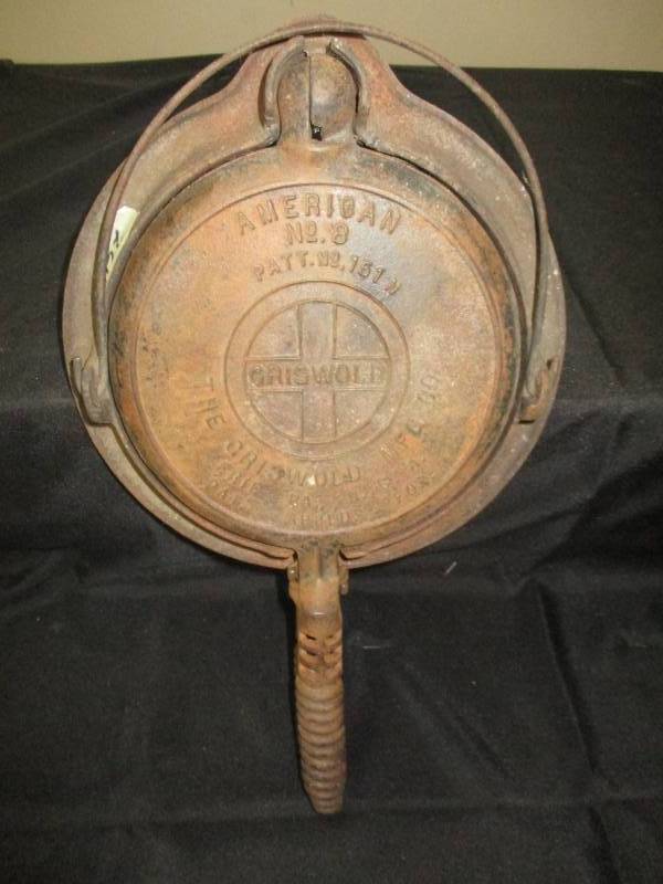 lot 41 image: Griswold Waffle iron