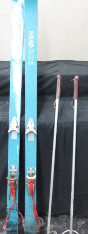 lot 46 image: Head GK03 downhill skis with poles