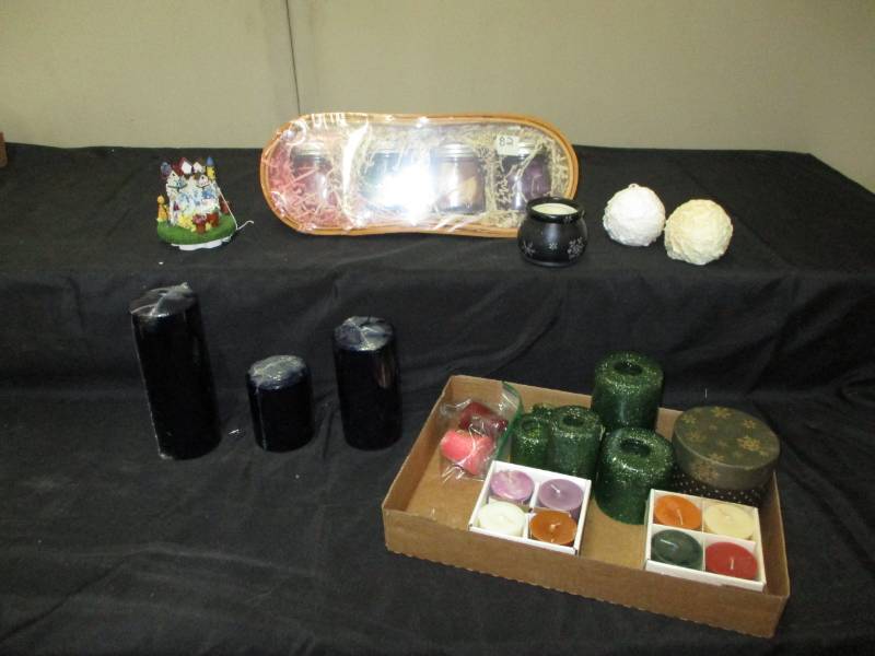 lot 52 image: Various Candles