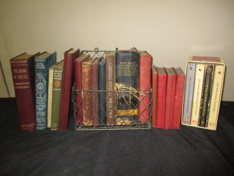 lot 93 image: Antique Books