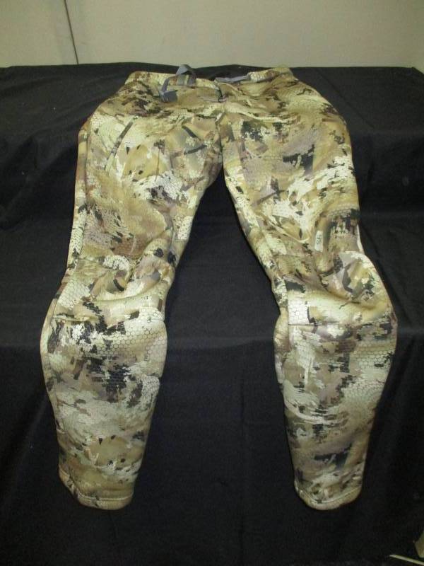 lot 177 image: Sitka Mens MT Pants Very Expesive Pants