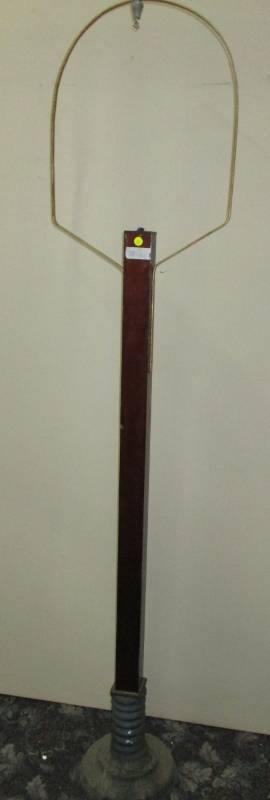 lot 181 image: Cage Stand 73  High