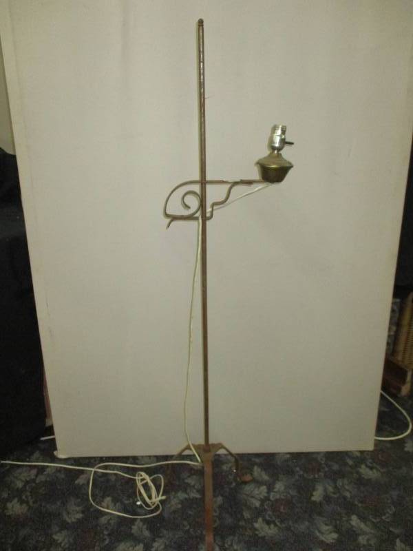 lot 196 image: Antique Lamp with Brass See Pictures