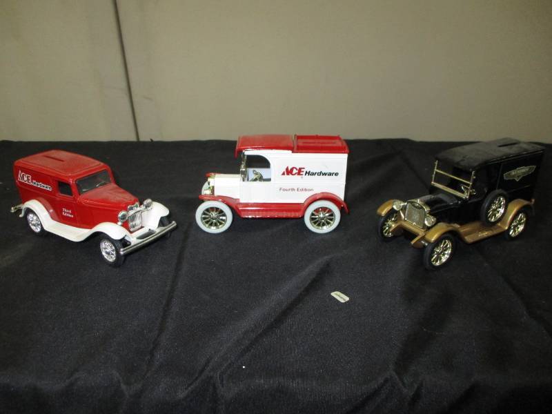 lot 296 image: Collector Car Ace Hardware Banks