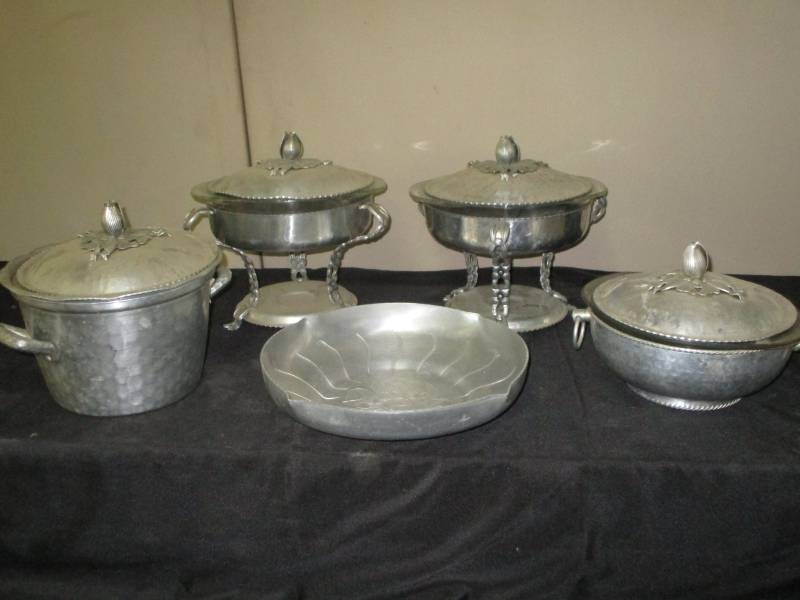 lot 344 image: Hammered Metal Serving Pieces