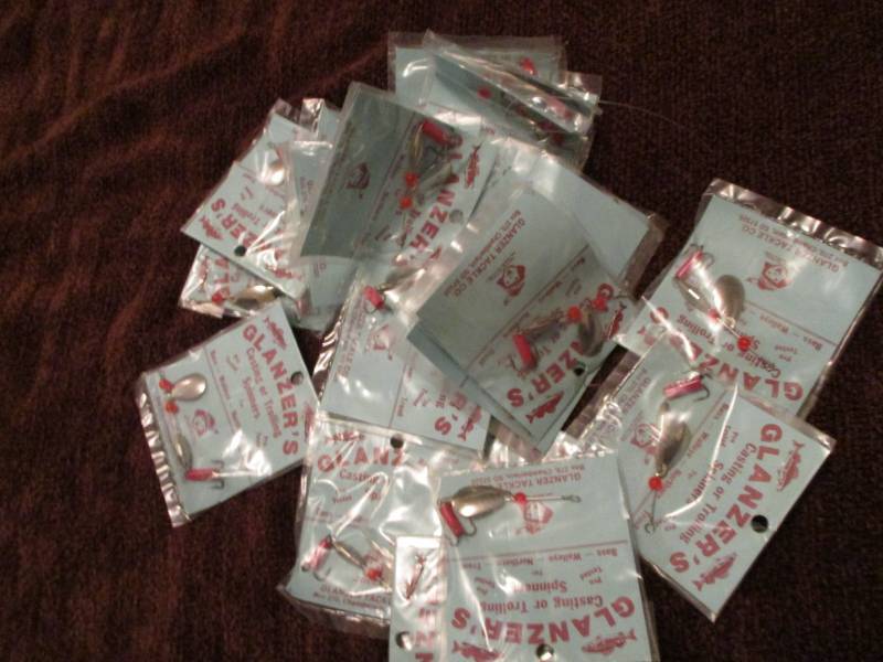 lot 373 image: Various Unopened Tackle