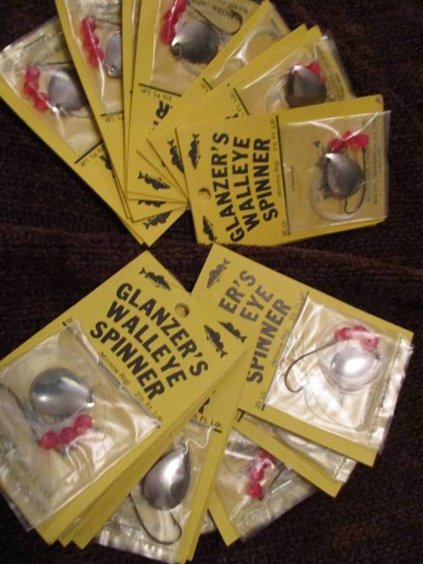 lot 388 image: Various Unopened Tackle