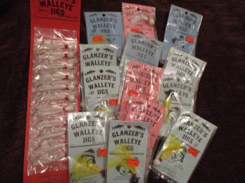 lot 397 image: Various Unopened Tackle