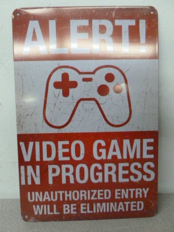 lot 25 image: Sign