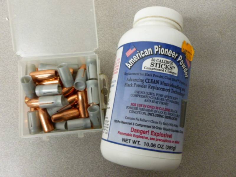 lot 35 image: Reloading Bullets