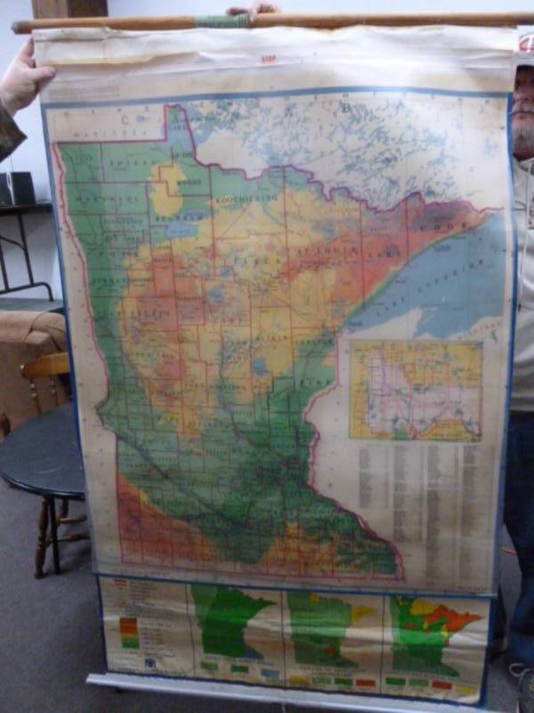 lot 55 image: Vintage Schoolhouse Item