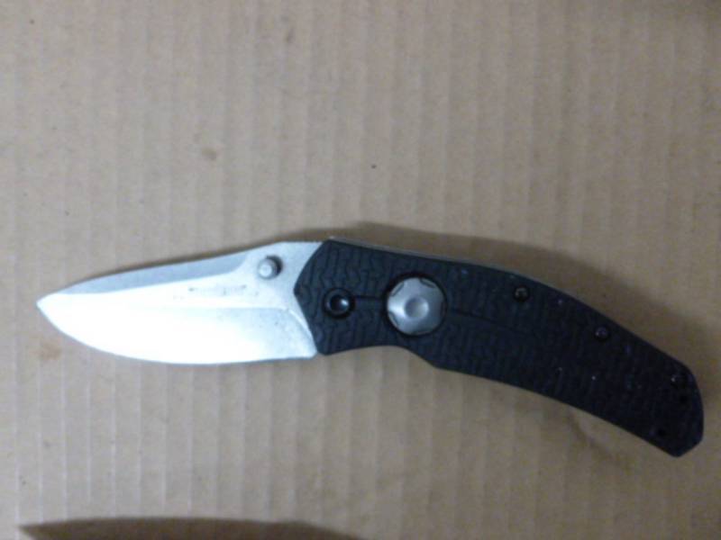 lot 68 image: Collector Knives