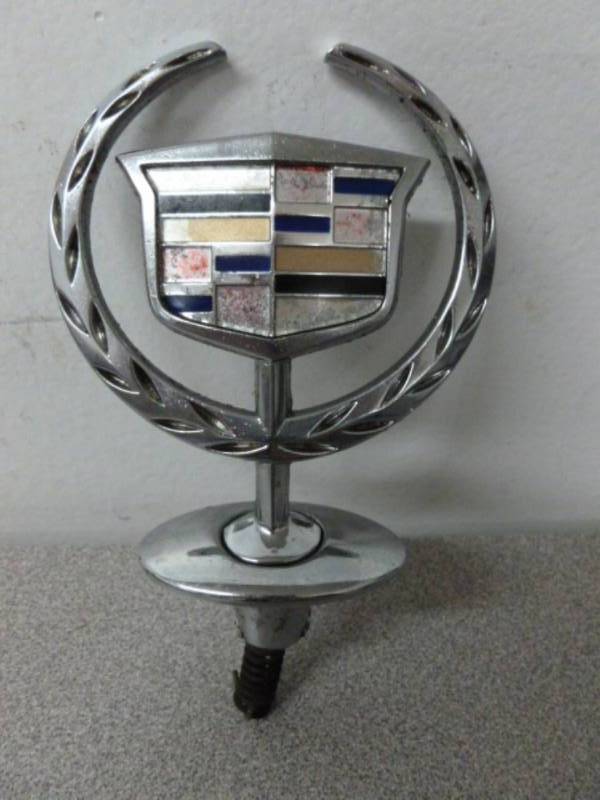 lot 112 image: Collectible
