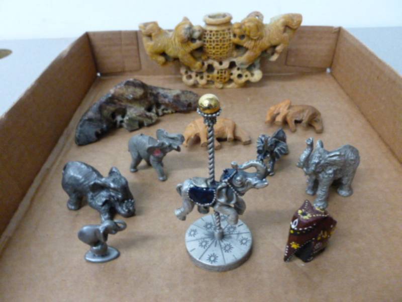 lot 117 image: Collectible