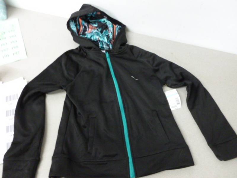 lot 141 image: New Hoodie