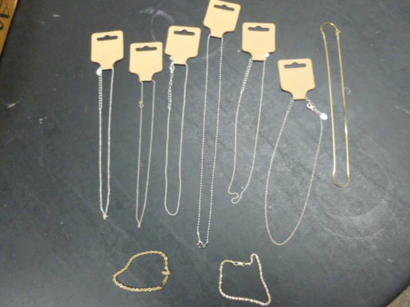 lot 152 image: New Necklaces