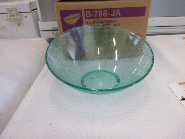 2 Cases of NEW G.E.T. Enterprises Cascading Salad Bowls