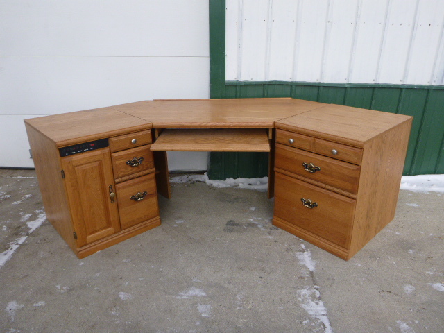 Desk Set