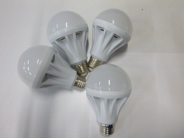 4 NEW LED Energy Saving Lights