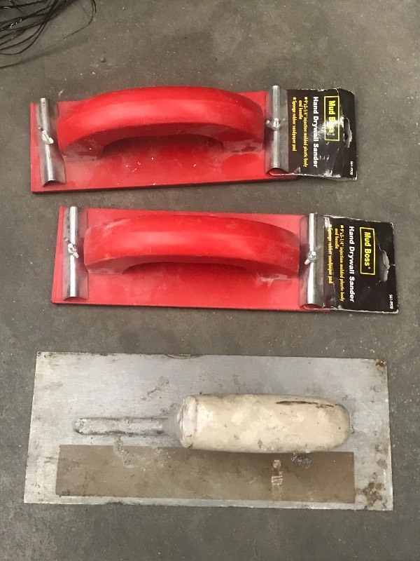 lot 20 image: Roll Of Landscape Fabric & (3) Drywall Tools