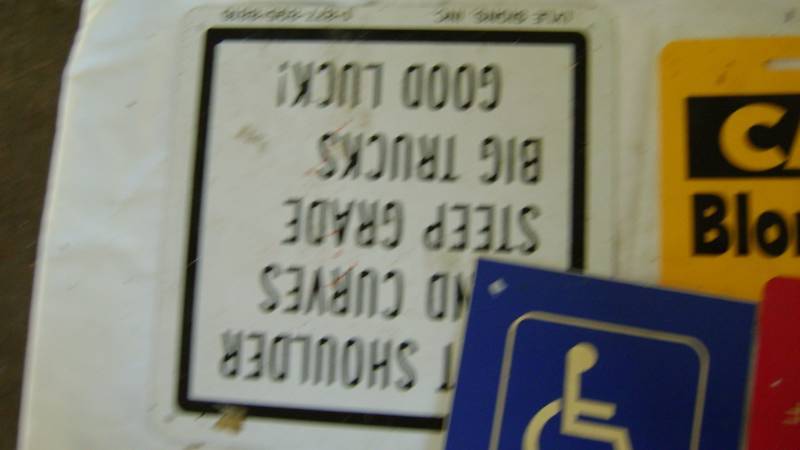 COLLECTIBLE SIGNS