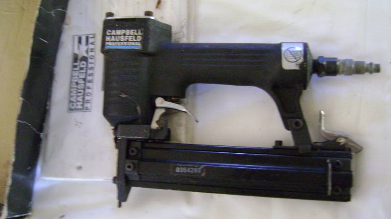 CAMPBELL HAUSFELD BRAD NAILER