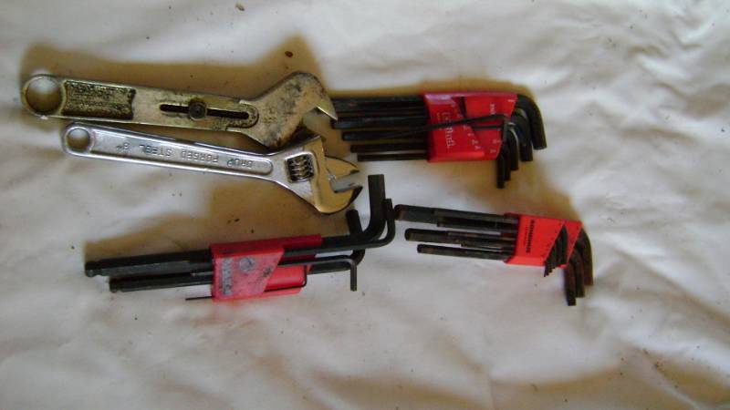 HAND TOOLS