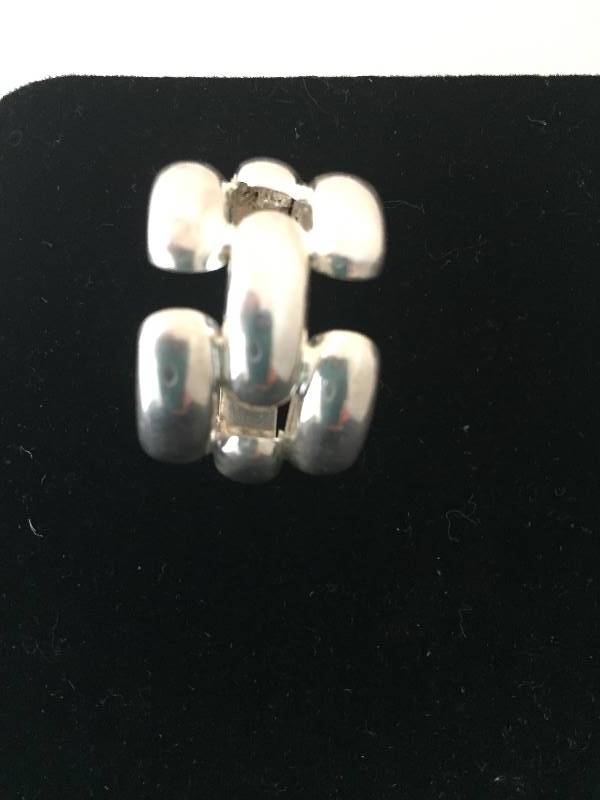 lot 18 image: Sterling Silver Large Chain Look Pierced Earrings