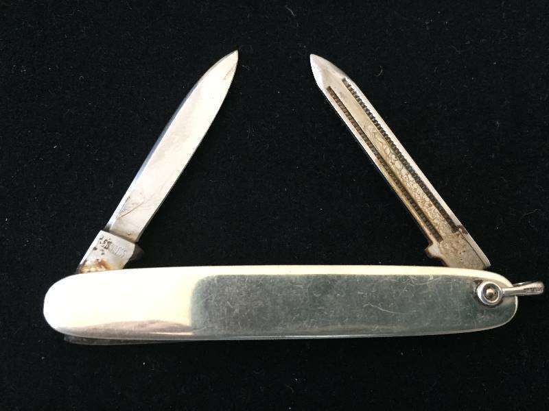 lot 29 image: Sterling Silver Pocket Knife