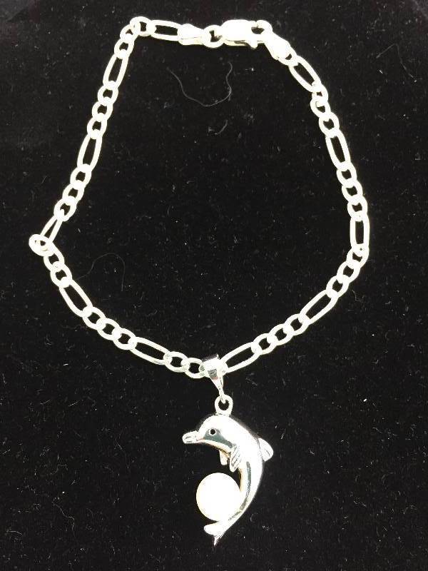 lot 47 image: Sterling Silver Bracelet Dolphin with Pearl