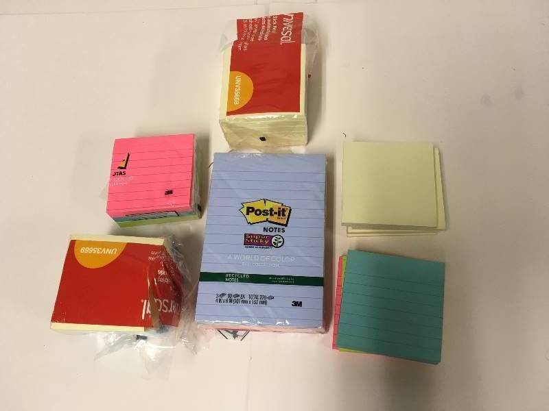 lot 60 image: Post It Note Pads