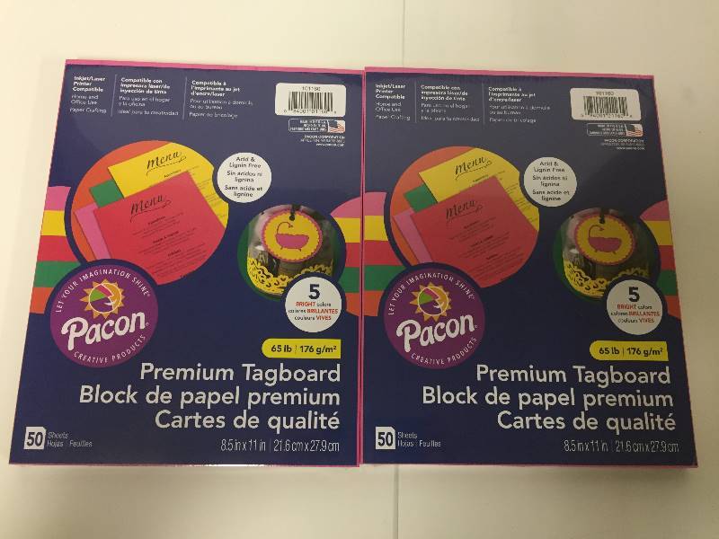 lot 56 image: 100 Sheets of Pacon Premium Tagboard 65 lb
