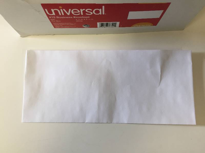 lot 86 image: 500 Universal #10 Business Envelop UNV36320