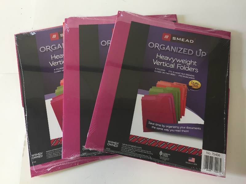 lot 114 image: SMEAD Orgainized Up Heavyweight Vertical Folders Qty 18