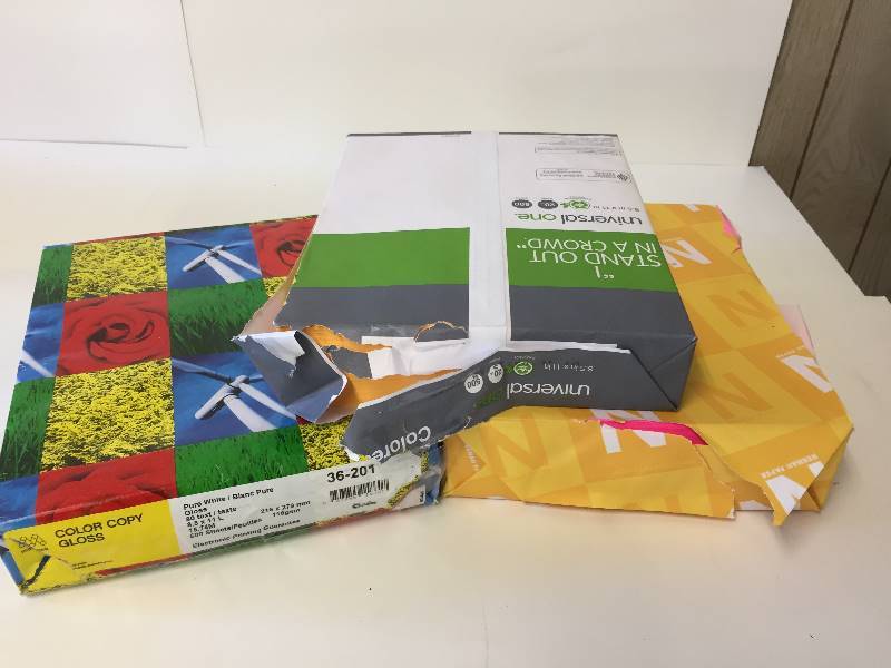 lot 62 image: 500 Sheets Pur White Color Copy Gloss Paper & 500 Sheets Gold & 500 Sheets Bright Pink